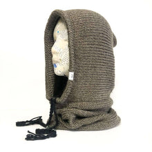 Load image into Gallery viewer, Verse Hooded Cowl: Mulberry
